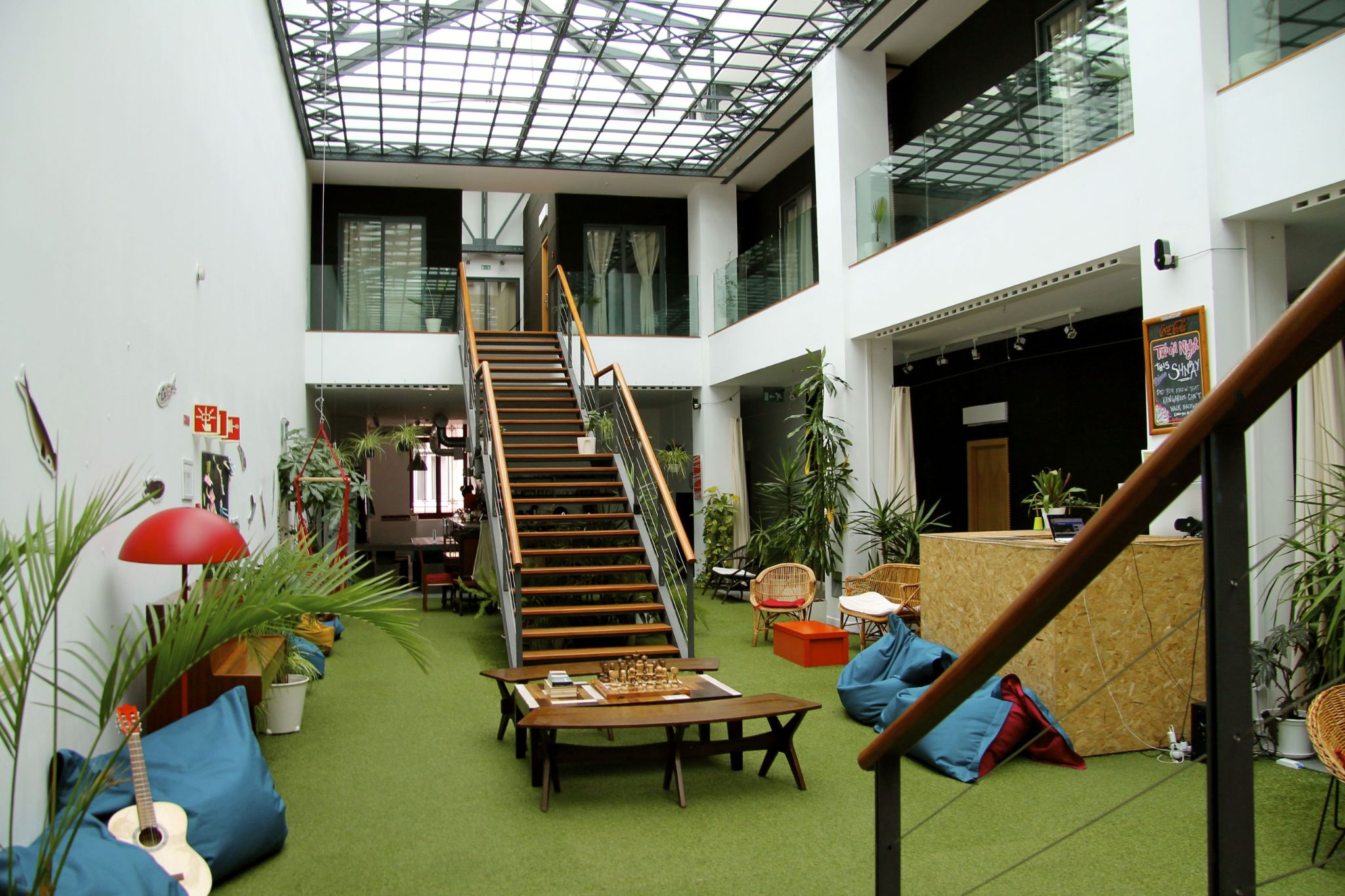 chi phí thiết kế và thi công hostel 28